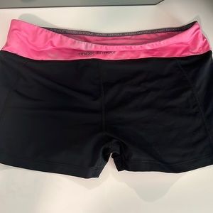 Under Armour workout shorts 💞